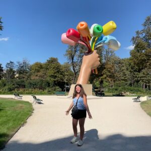 Tulips Statue, Paris, France