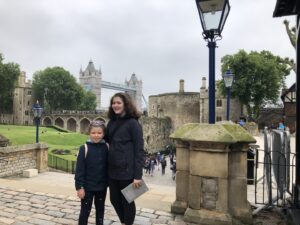 Gluten-free Traveling Trio Family exploring London