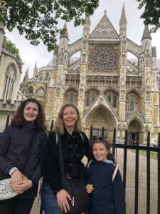 Gluten-free Traveling Trio Family exploring London